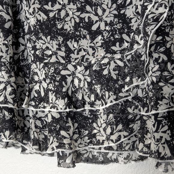 Lulus Floral Ruffle Wrap Skirt Black White Size M Romantic Garden Party NWT - Picture 4 of 7